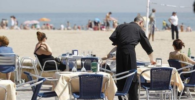 Is the Spanish job creation model fragile? The case of tourism