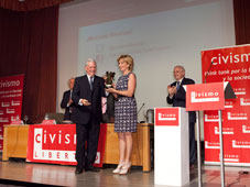 Vargas Llosa: “Aguirre ha convertido Madrid en una ciudadela de la libertad”