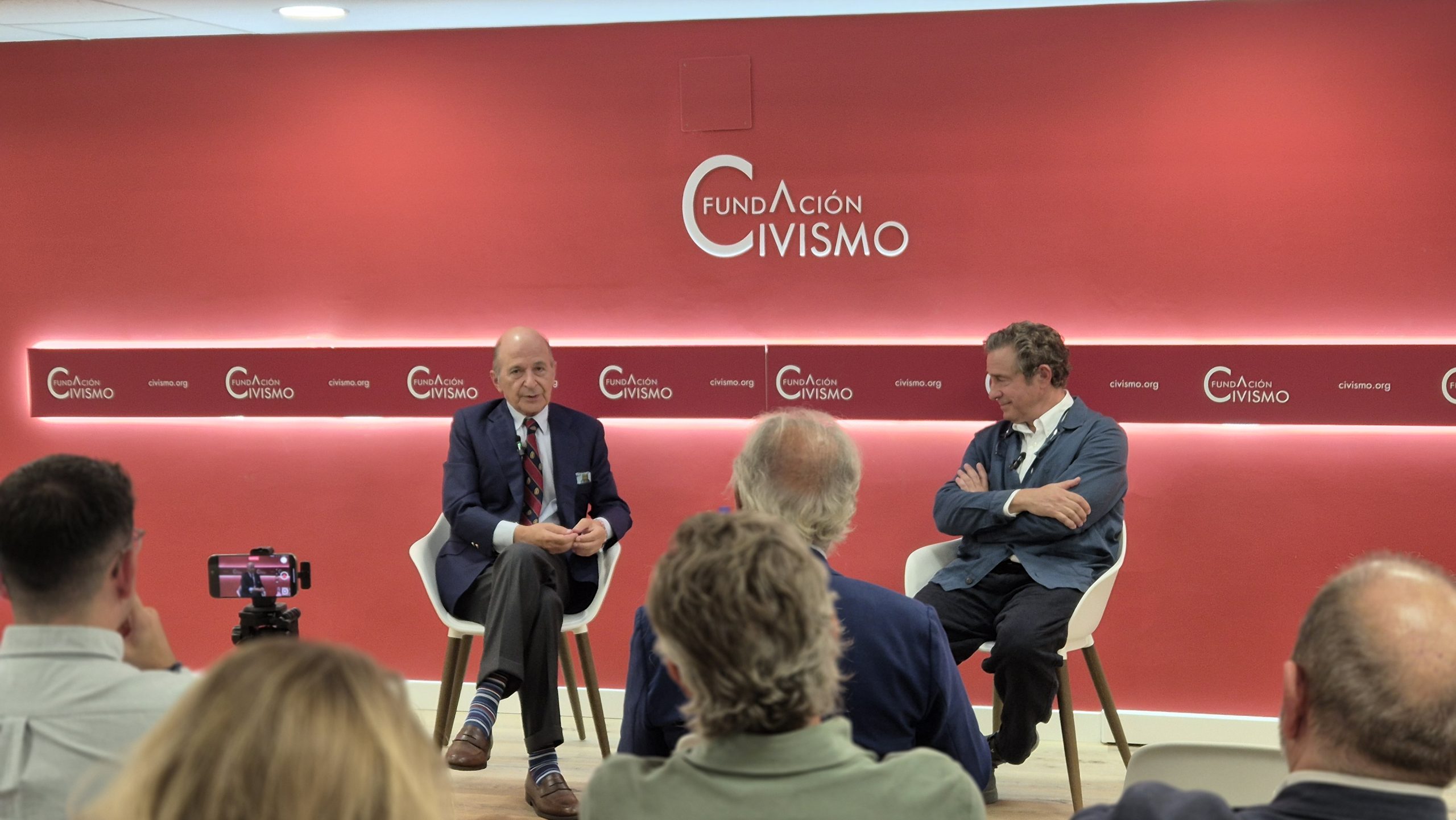 Carlos Rodríguez Braun presenta su libro «Greguerías liberales» en la Fundación Civismo