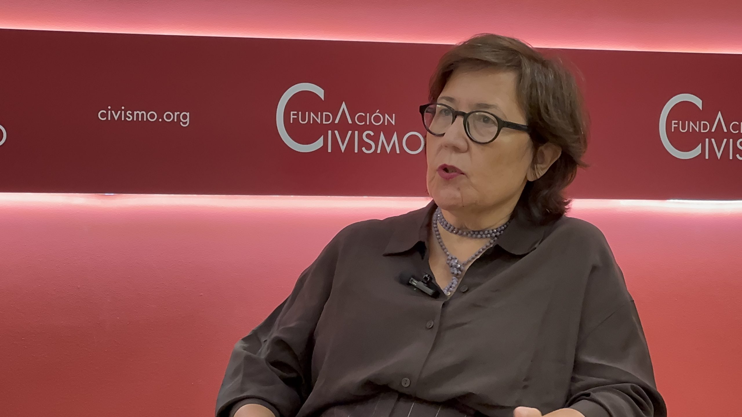 La politización de las instituciones: diálogo con Cristina Dexeus, presidenta de la Asociación de Fiscales