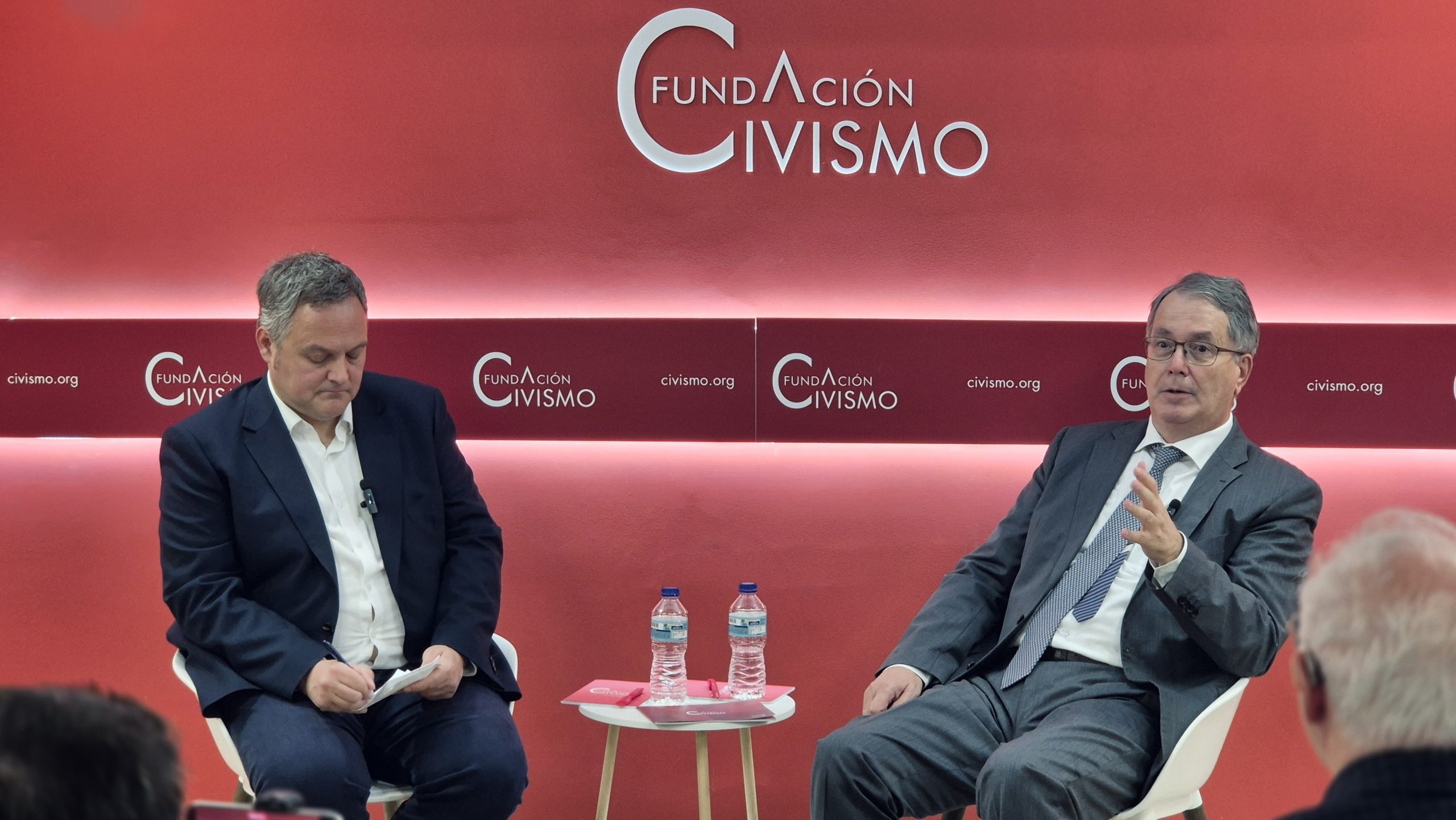 La defensa europea, a debate: tertulia con Nicolás Pascual de la Parte