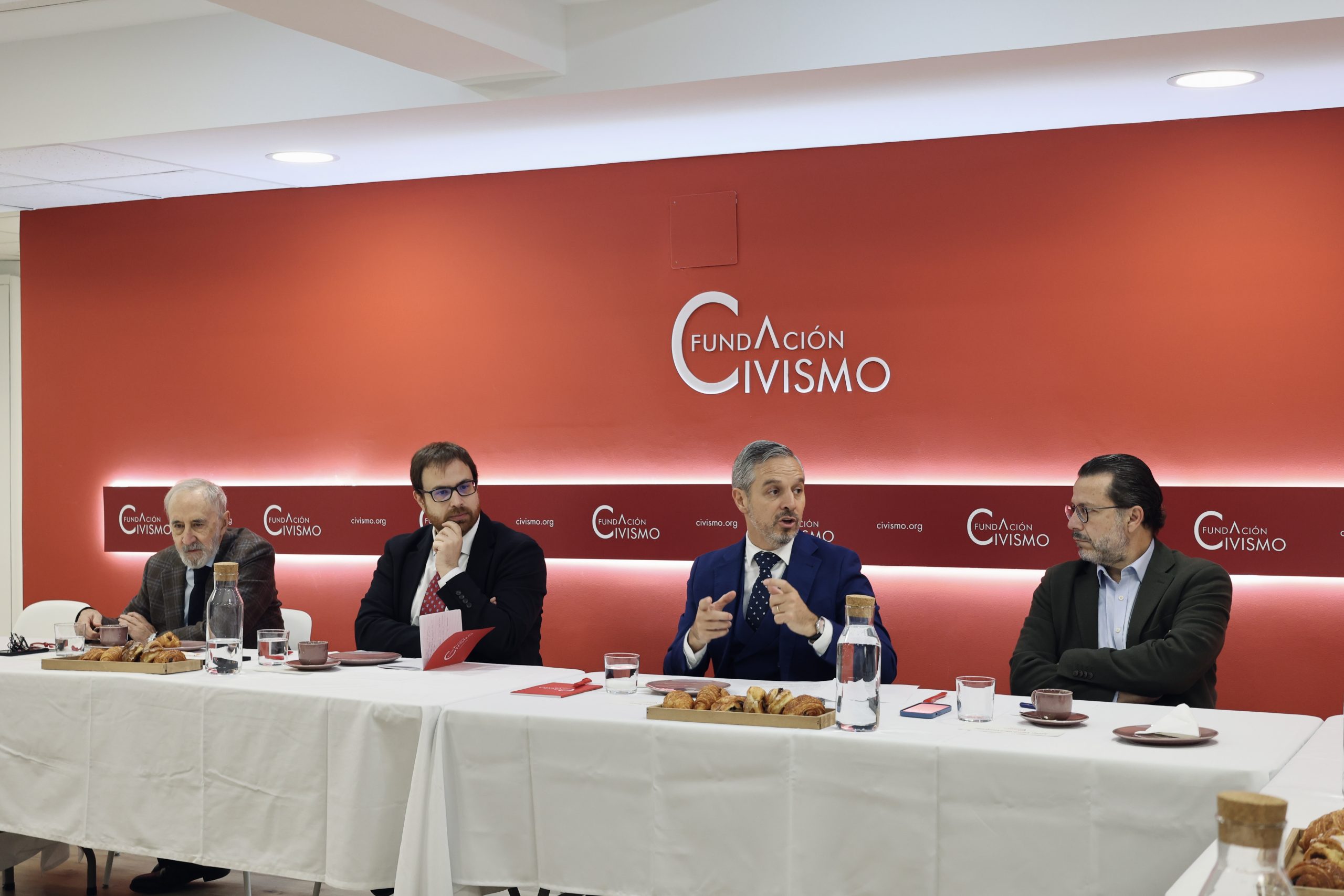 Juan Bravo participa en el desayuno sobre actualidad económica de la Fundación Civismo