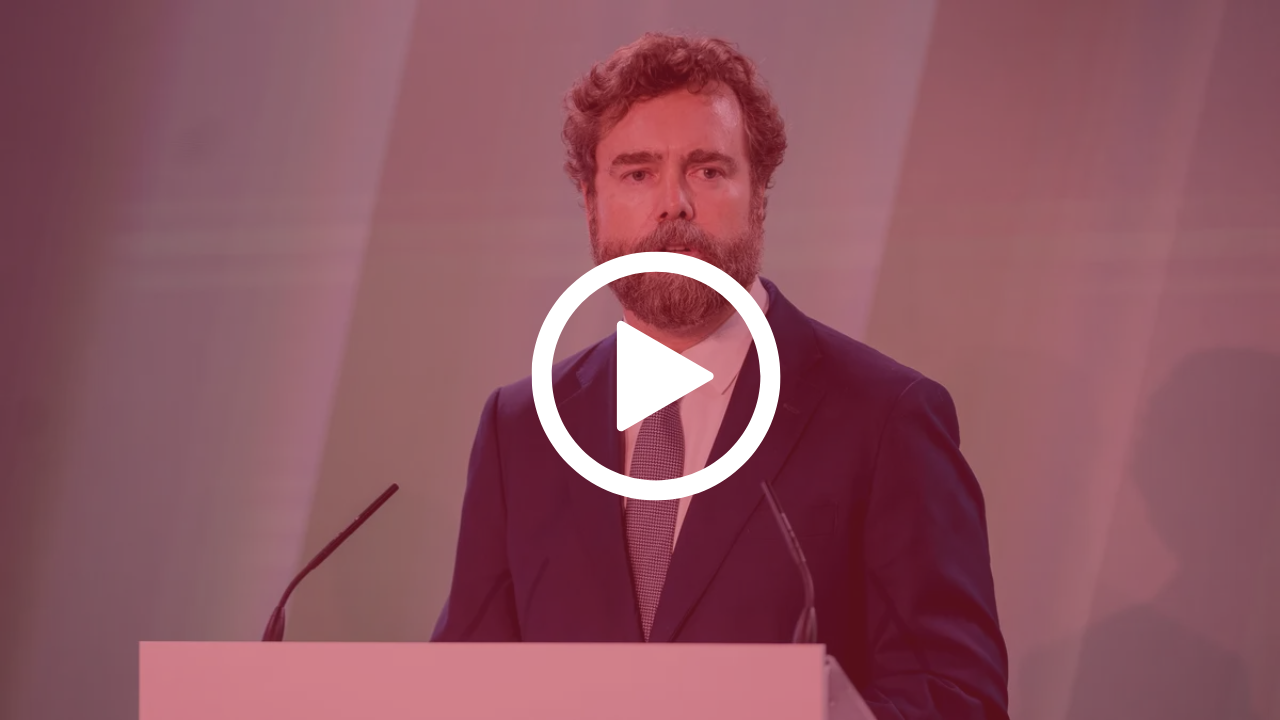 Iván Espinosa de los Monteros: «La DEPENDENCIA del Estado es un FRACASO de la sociedad»