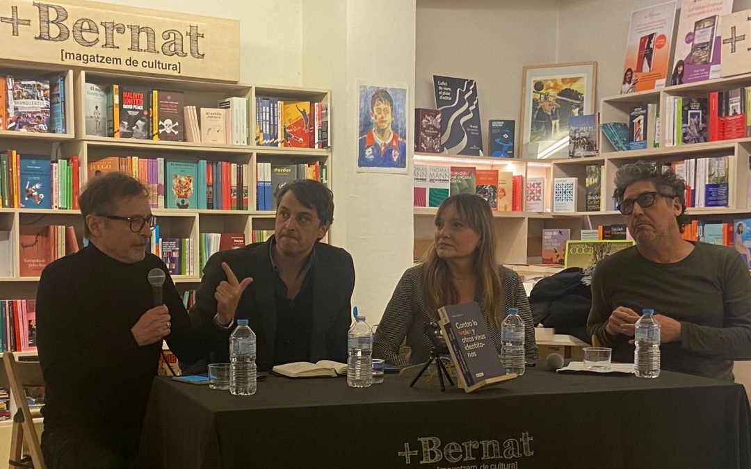 Presentación del libro «Contra lo woke y otros virus identitarios», con Iñaki Ellakuría, Ferran Toutain, Ignacia de Pano y Jorge Ferrer