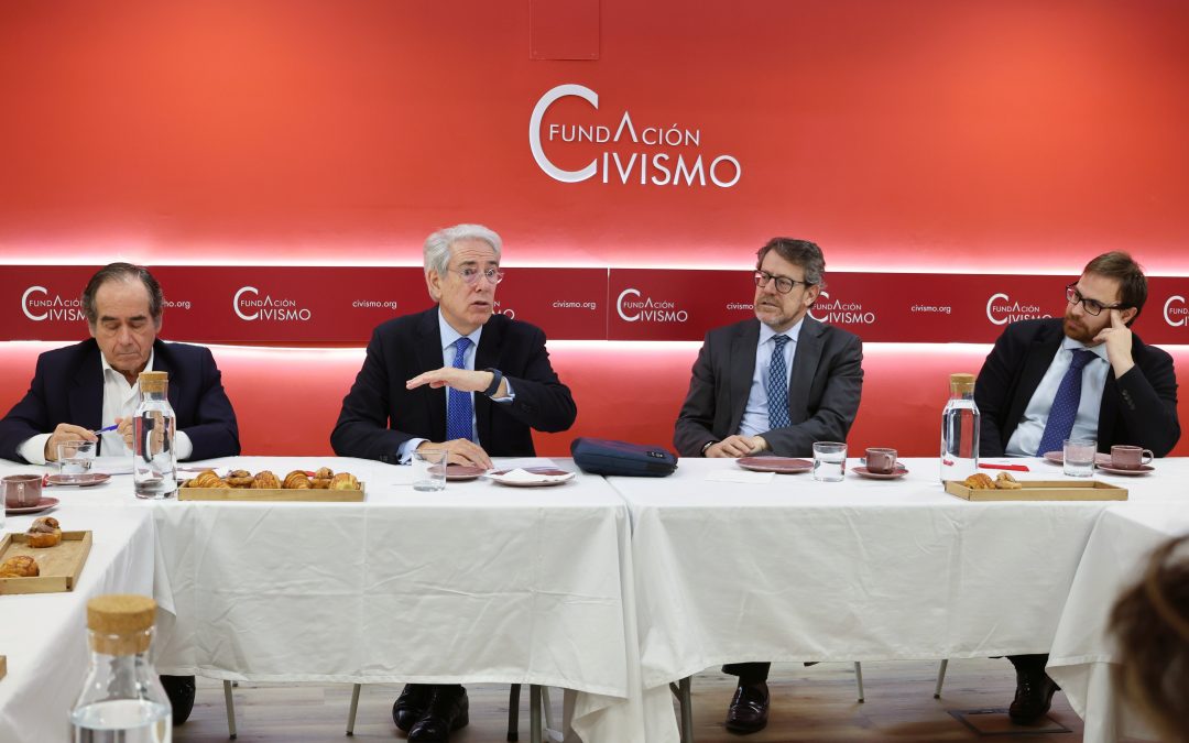 «Nunca ha habido tanta información, pero nunca ha sido tan poco fiable»